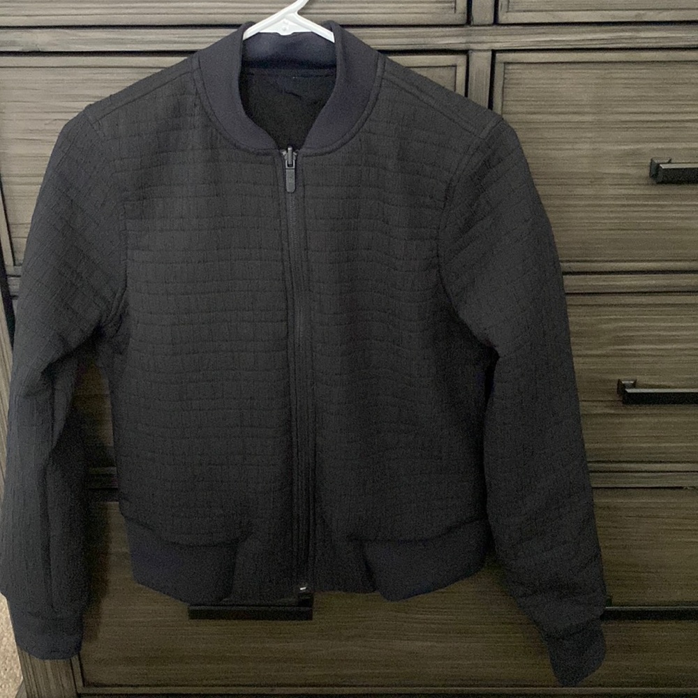 Black lululemon jacket